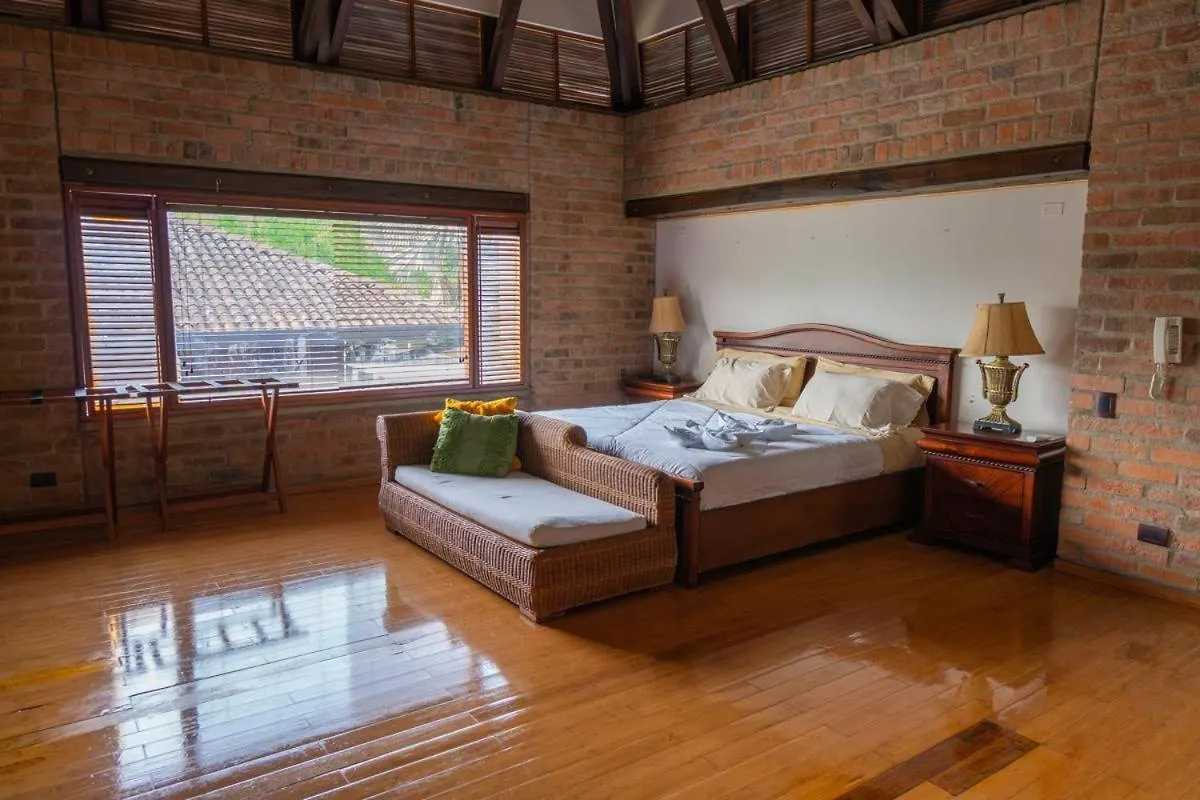 Atractivo Mansion Lux Royal Suite In 卡利 0*,  哥伦比亚